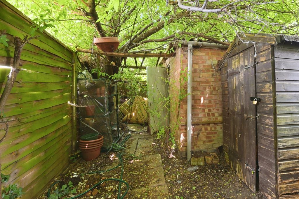 Property photo 2 of 2