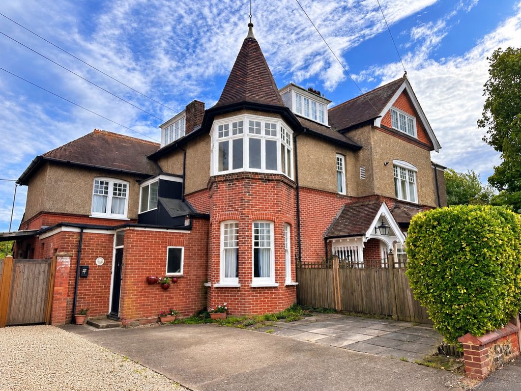 Property photo 1 of 6 1