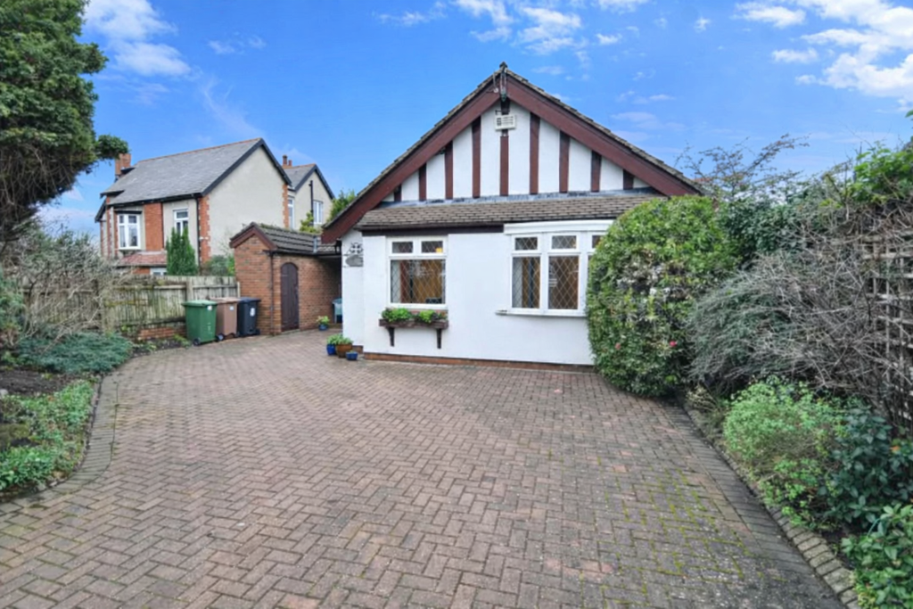 Property photo 1 of 39