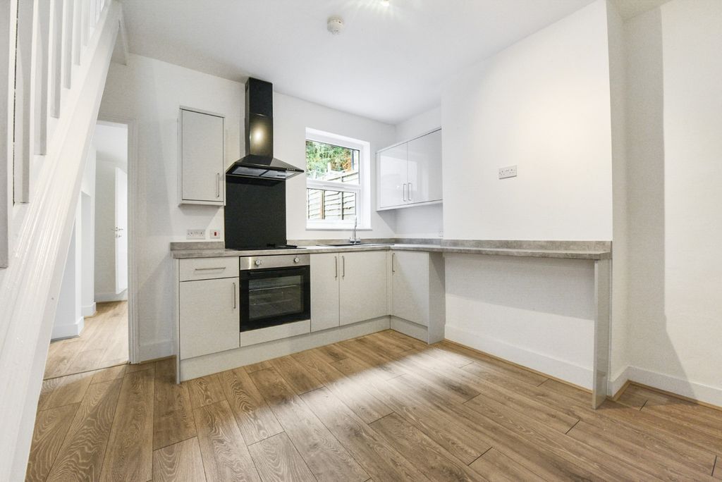 Property photo 1 of 13 5125941