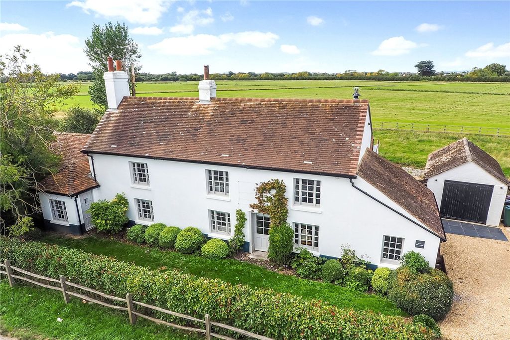 Property photo 1 of 26 Front Aspect