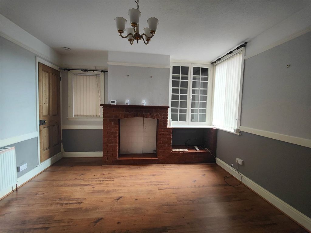 Property photo 3 of 18 Picture No. 17