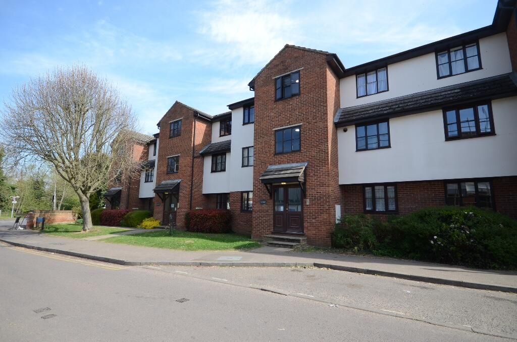 Property photo 1 of 8