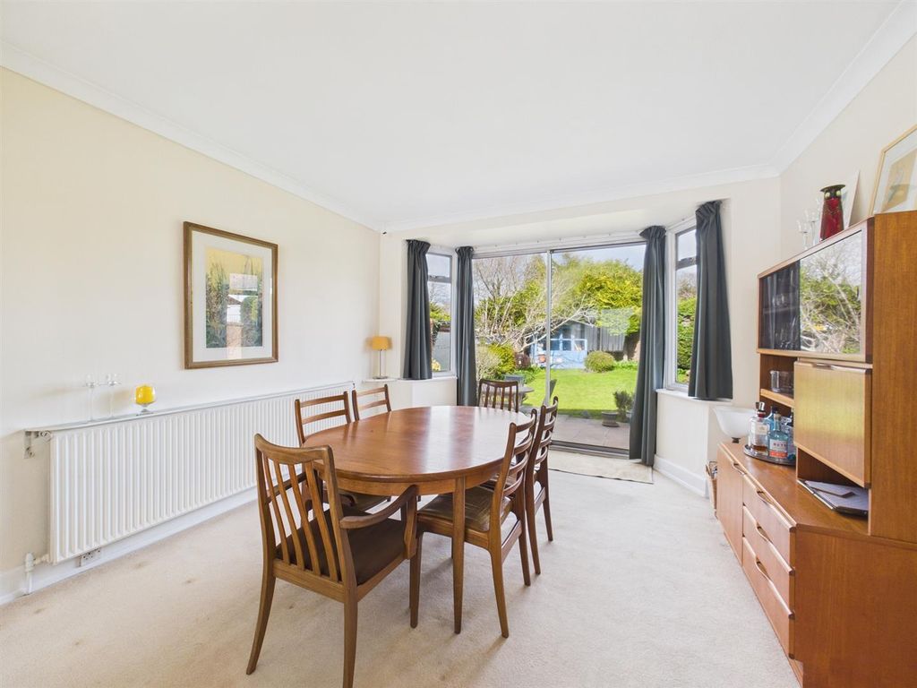 Property photo 3 of 16 Cam05080G0-Pr0315-Still011.Jpg