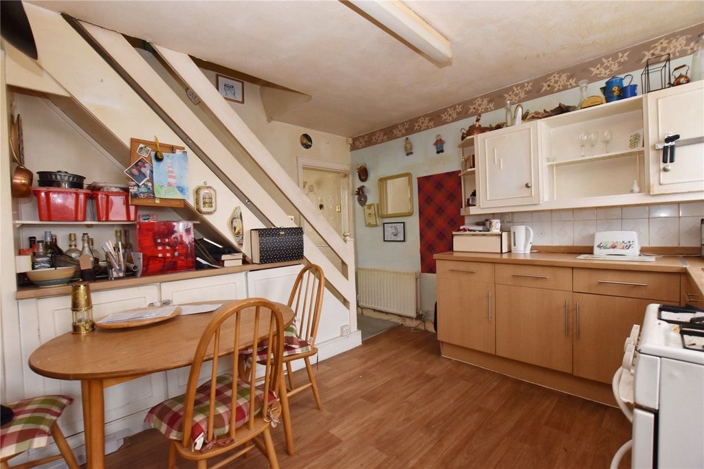 Property photo 3 of 10 Picture No. 13