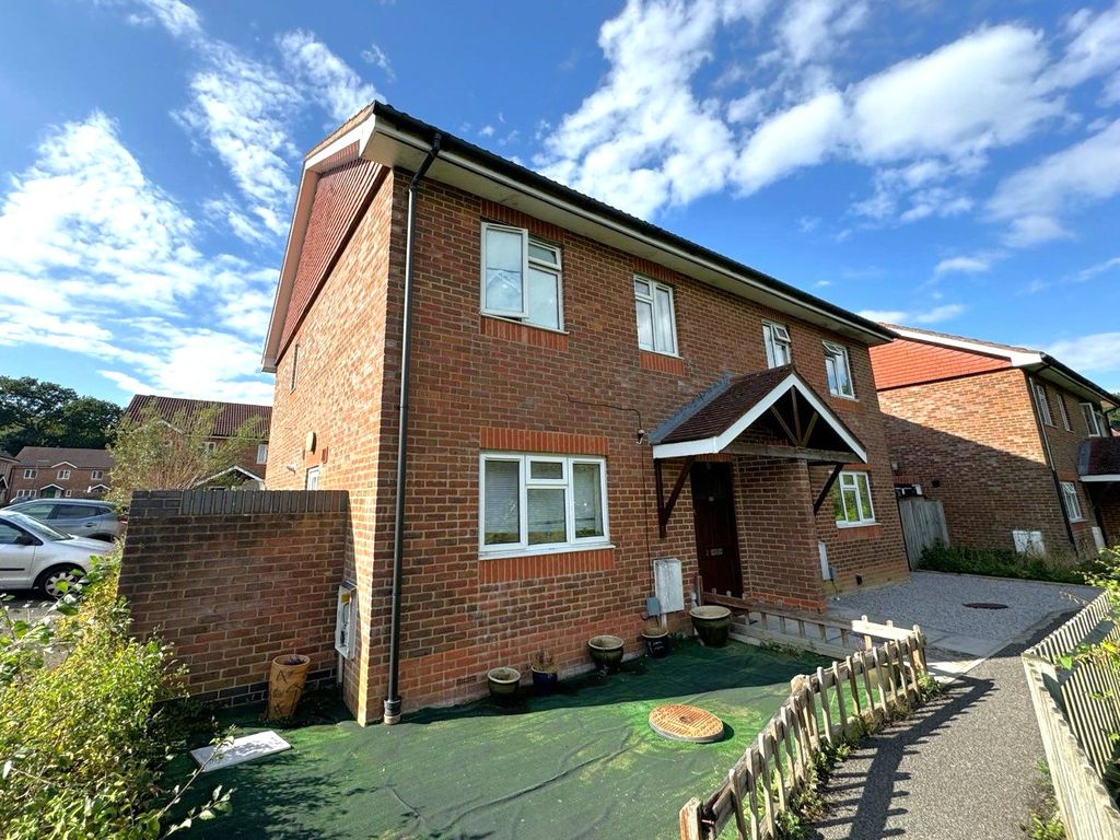 Property photo 1 of 14 Picture No. 17