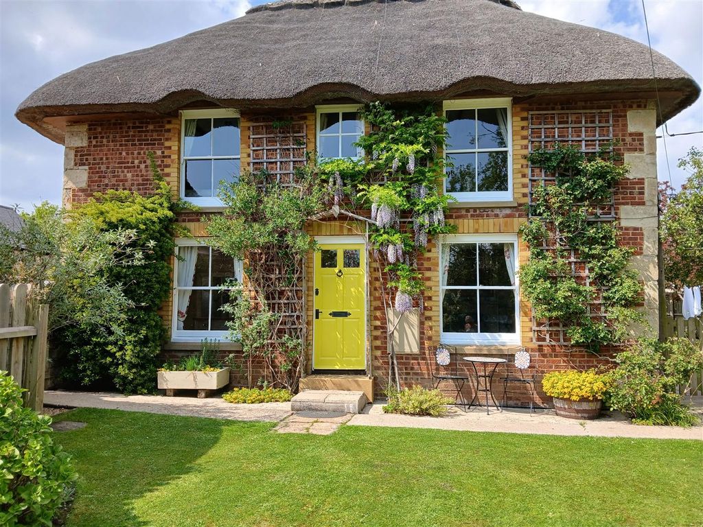 Property photo 1 of 38 Sheepwash Farmhouse