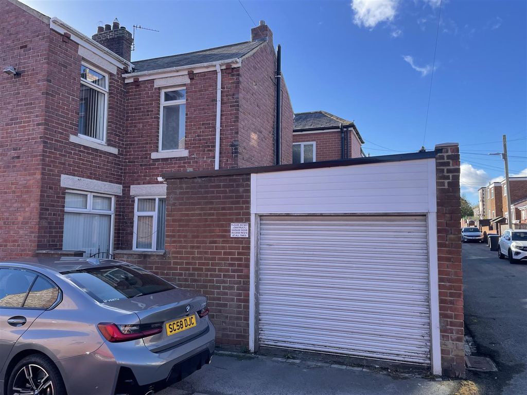 Property photo 1 of 18 49 Tw 1.Jpeg