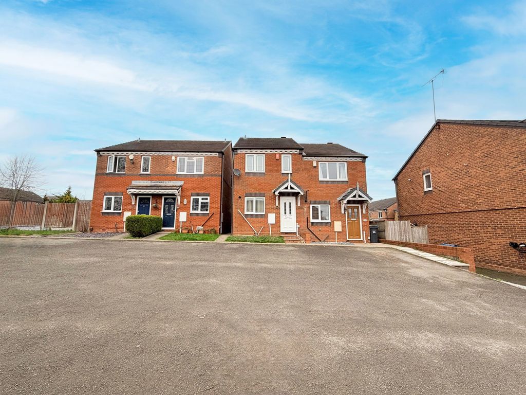 Property photo 1 of 13