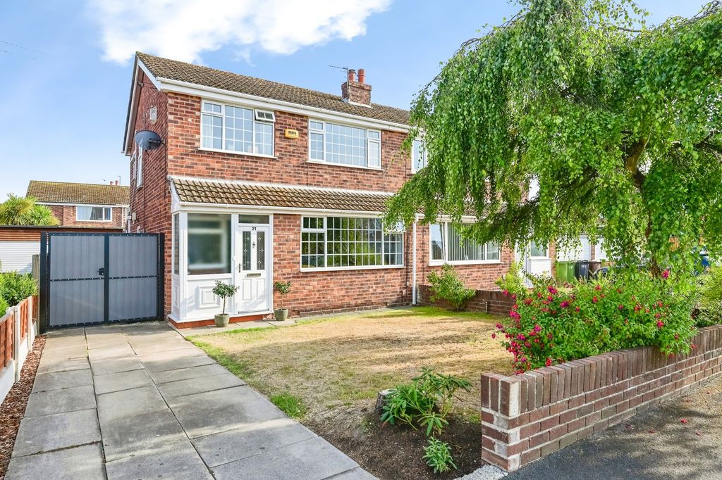 Property photo 1 of 17 Pbox-Img.Jpg