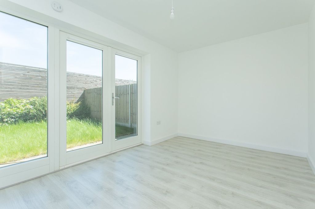 Property photo 2 of 20 Picture 2