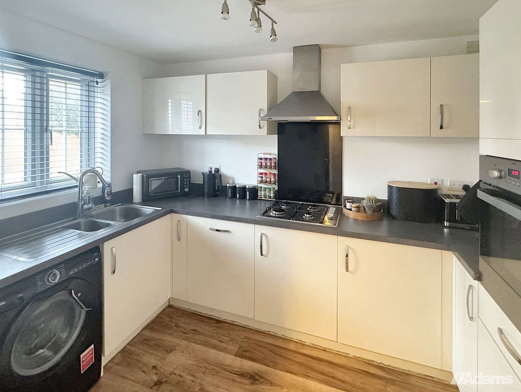 Property photo 3 of 22