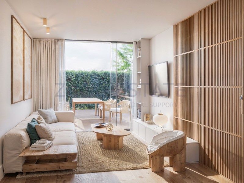 Property photo 3 of 23