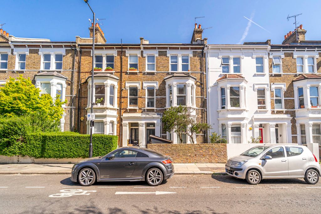 Property photo 1 of 10 Ndb08633-Edit