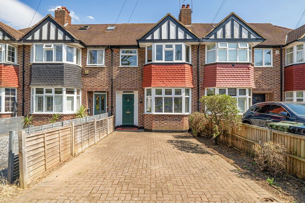 Property photo 1 of 16