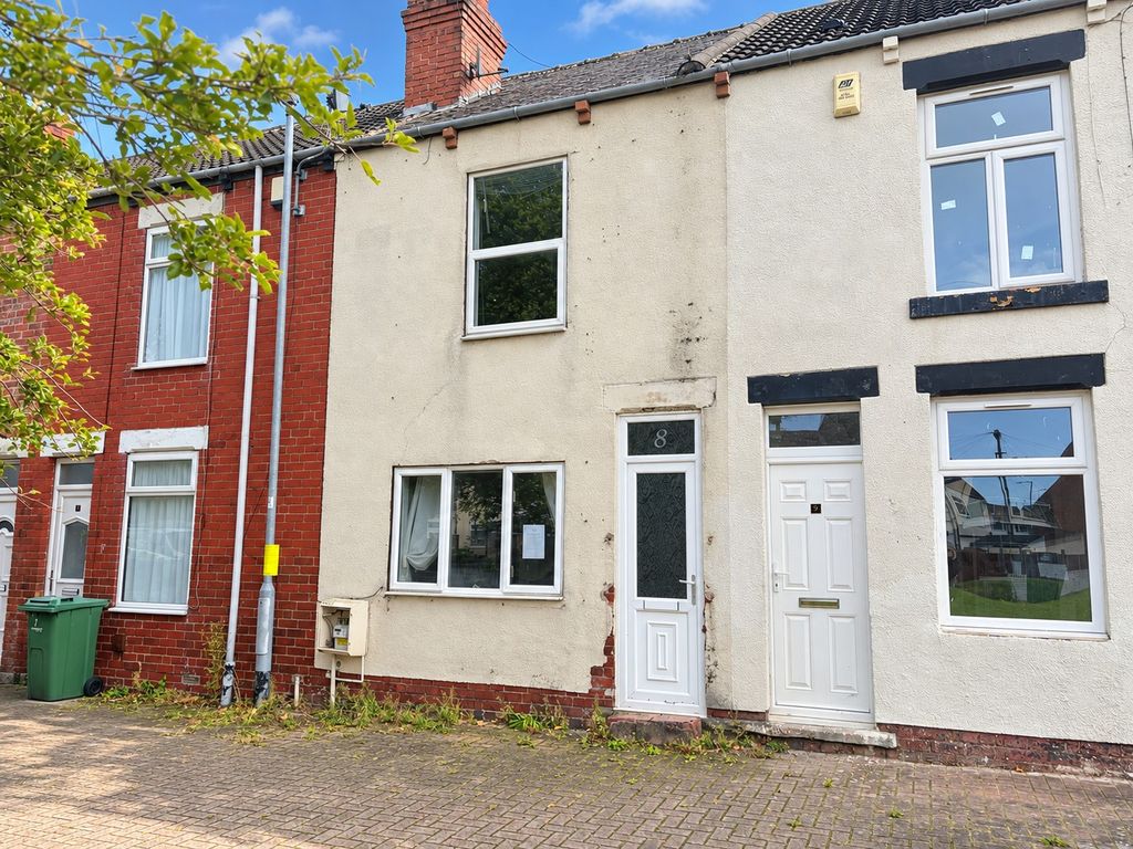 Property photo 1 of 8
