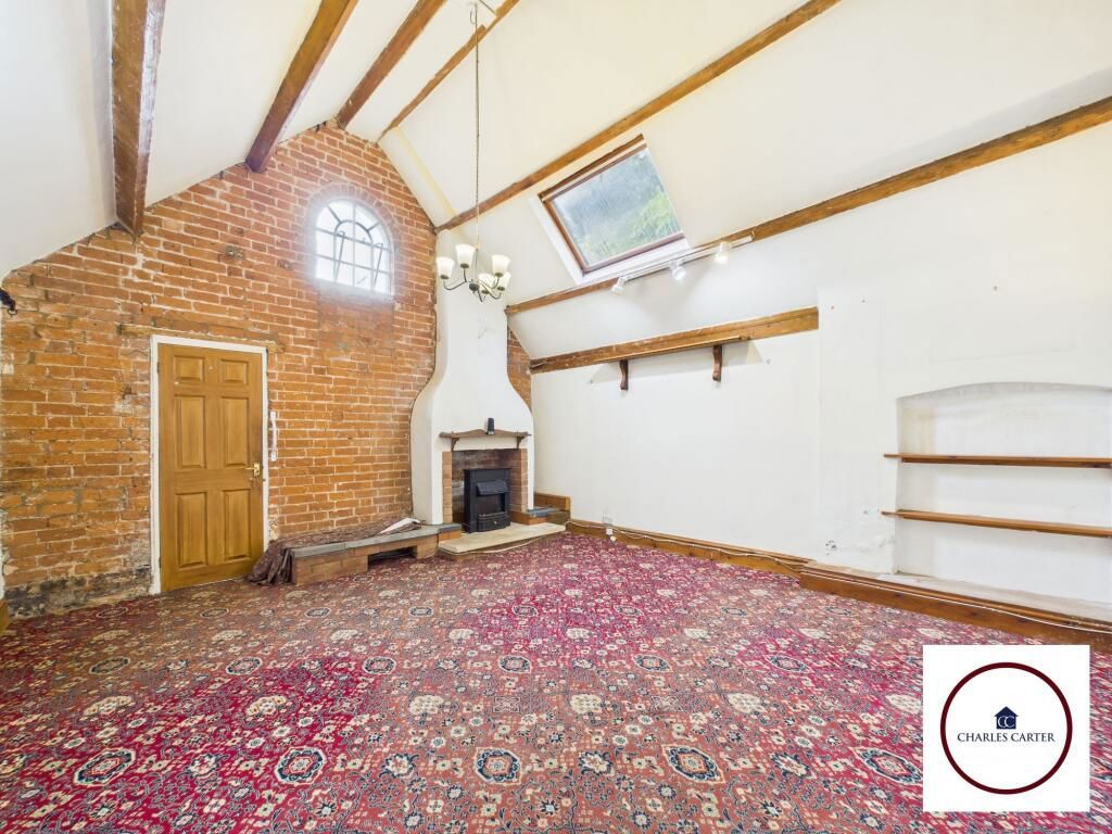 Property photo 3 of 13