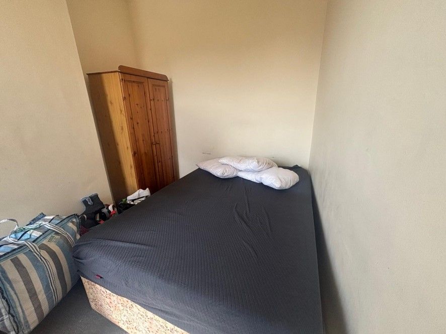 Property photo 3 of 4