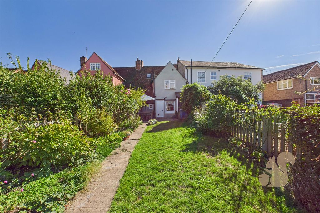 Property photo 3 of 21 Rear