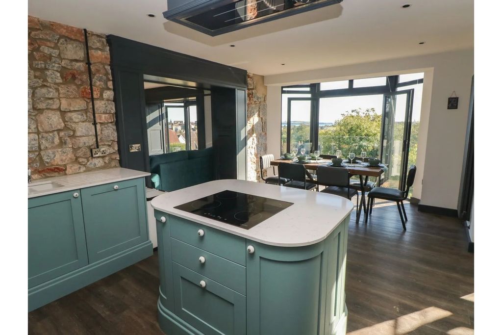 Additional image 13 of 3 bed flat for saleNarberth Road, Tenby SA70