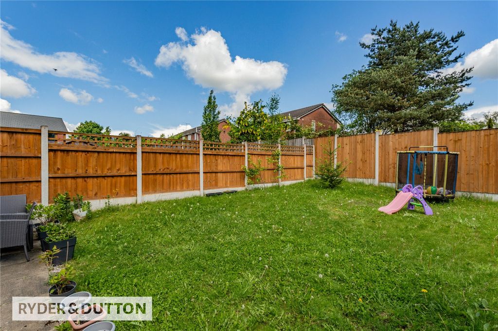 Property photo 2 of 22 Picture No. 23