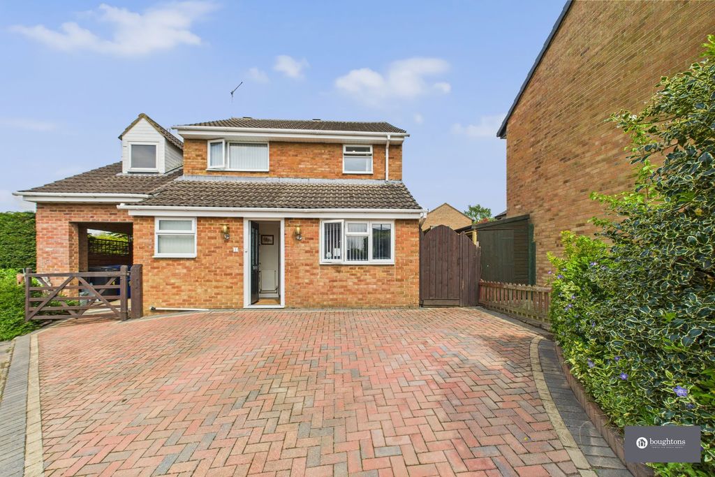 Property photo 1 of 23