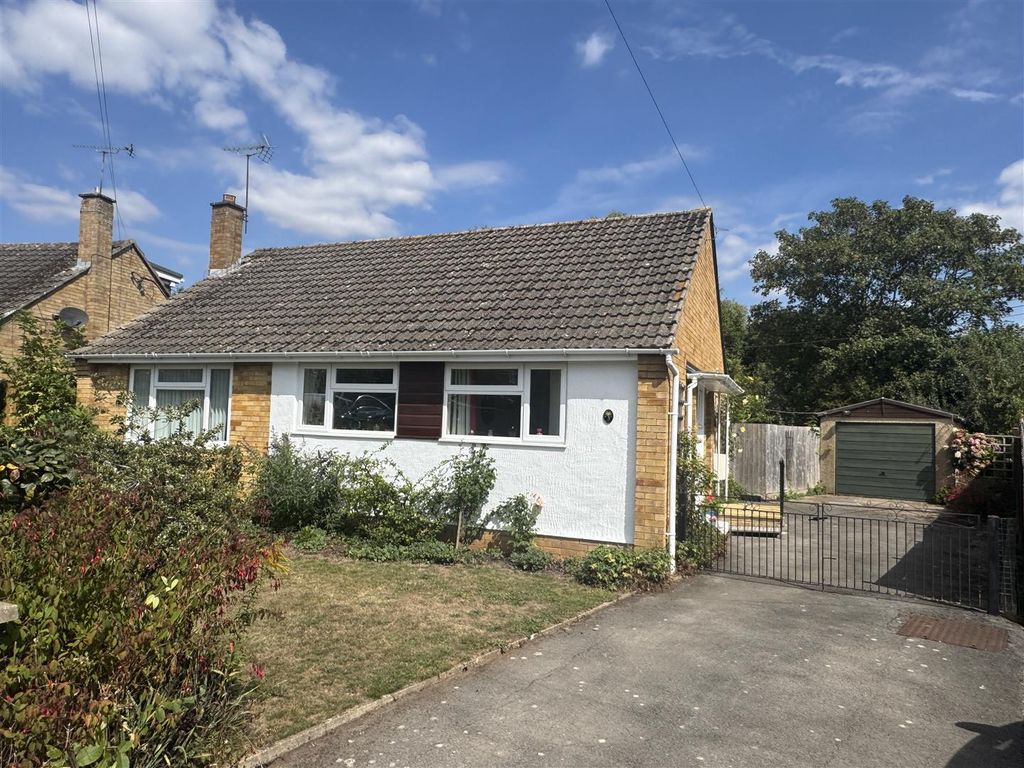 Property photo 1 of 16