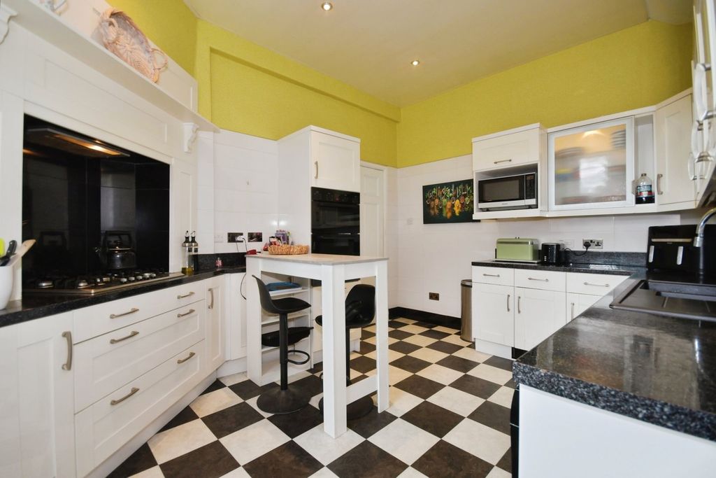 Additional image 6 of 3 bed flat for saleManchester Road, Buxton SK17