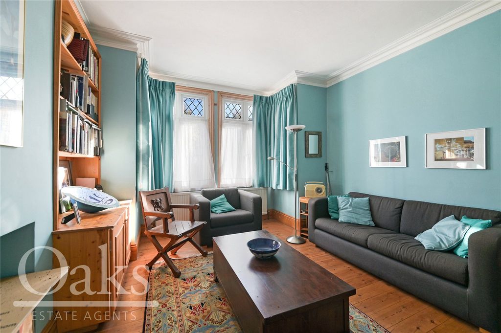 Property photo 2 of 16 Picture No. 08