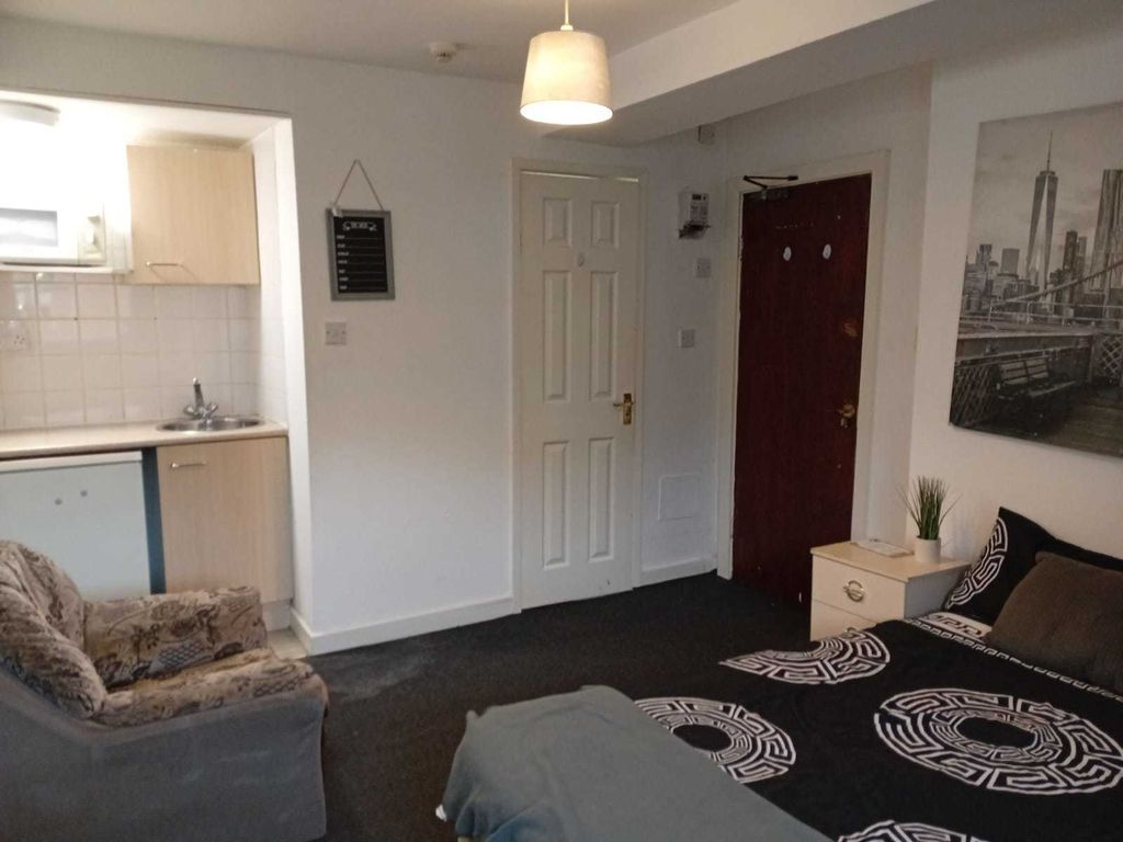 Property photo 2 of 4