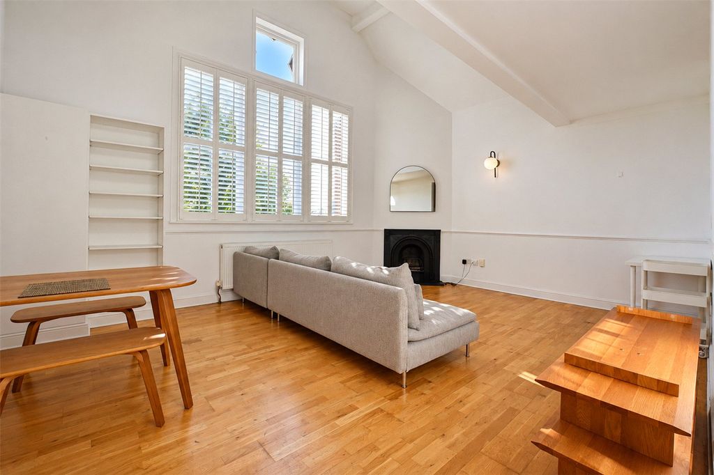 Property photo 3 of 10 Picture No. 04
