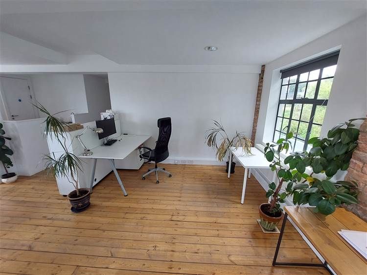 Property photo 3 of 5