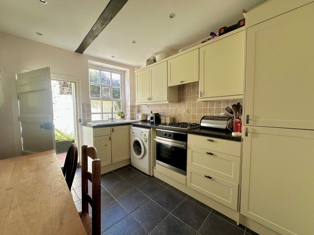 Property photo 3 of 12 Picture No. 22