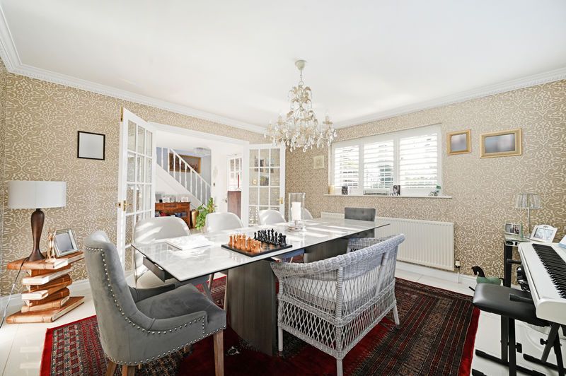 Property photo 3 of 34 Dining Room