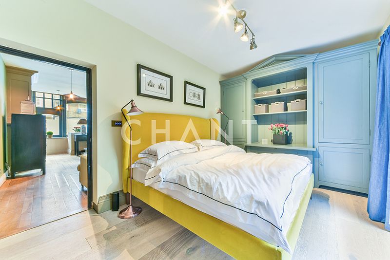 Property photo 3 of 12 Photo 5