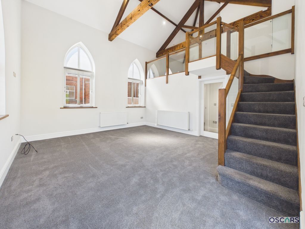 Property photo 3 of 13 Photo 8