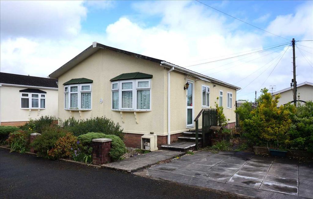 Property photo 1 of 8 Main Picture