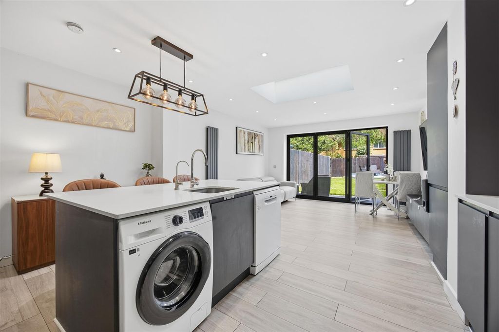 Property photo 1 of 16 Kitchen