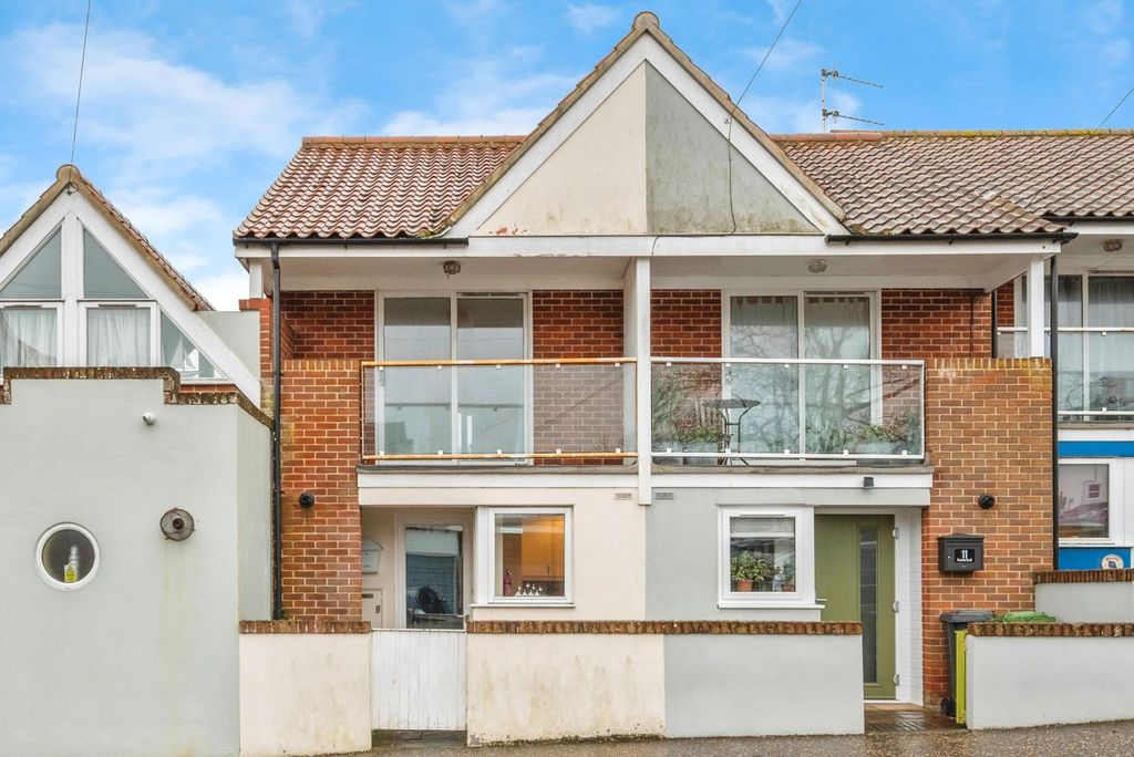 Property photo 1 of 16 Pbox-Img.Jpg