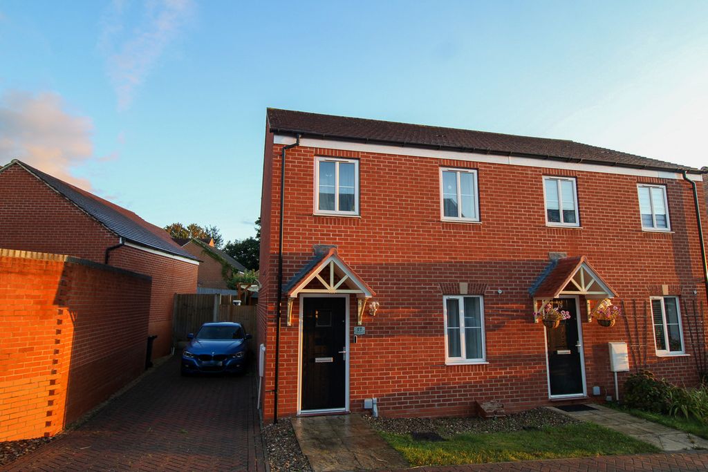 Property photo 1 of 24
