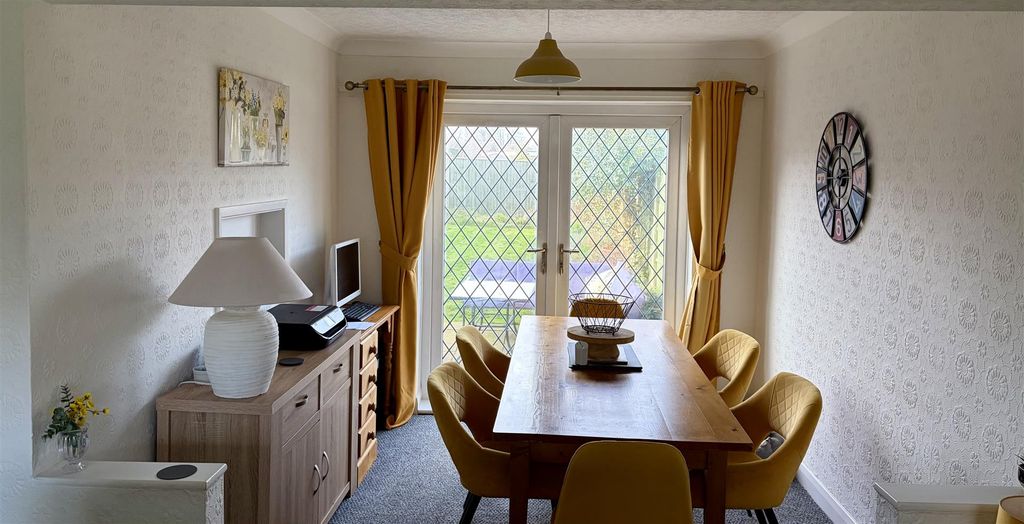 Property photo 2 of 6 Img_0209.Jpeg