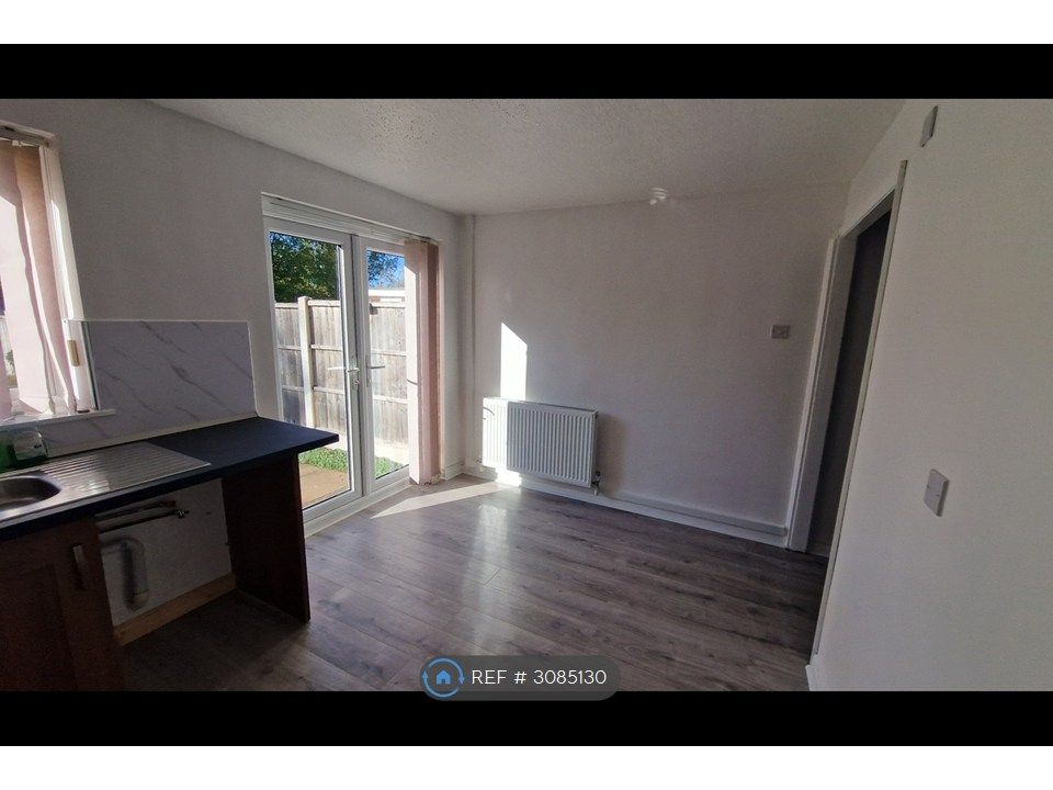Property photo 3 of 12 Dinning