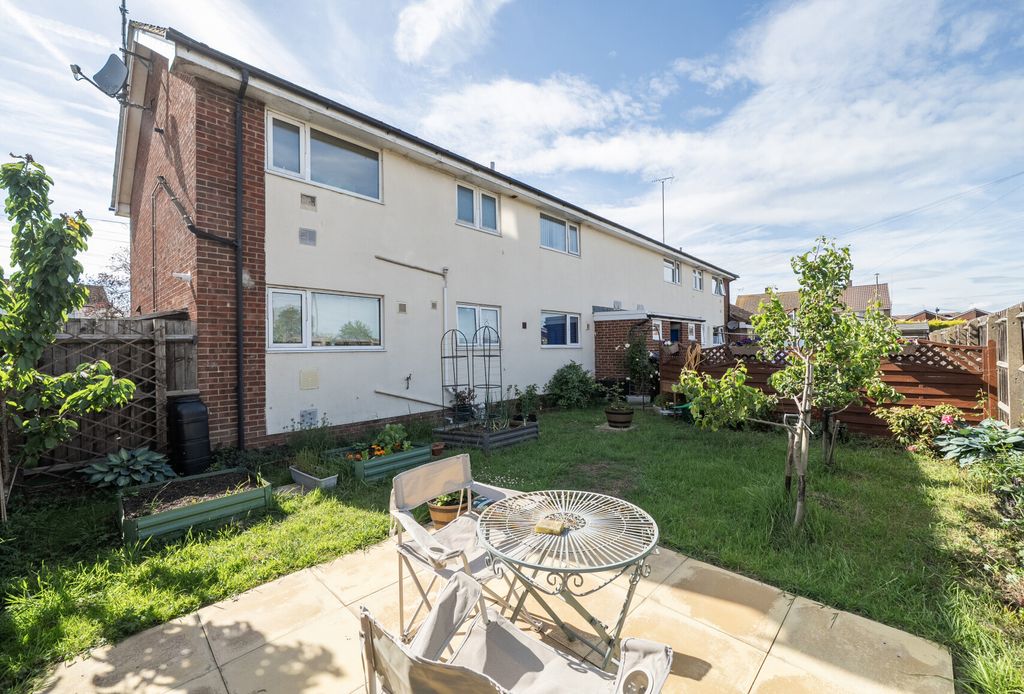 Property photo 1 of 10 1459734-6-6A0F2Fe...