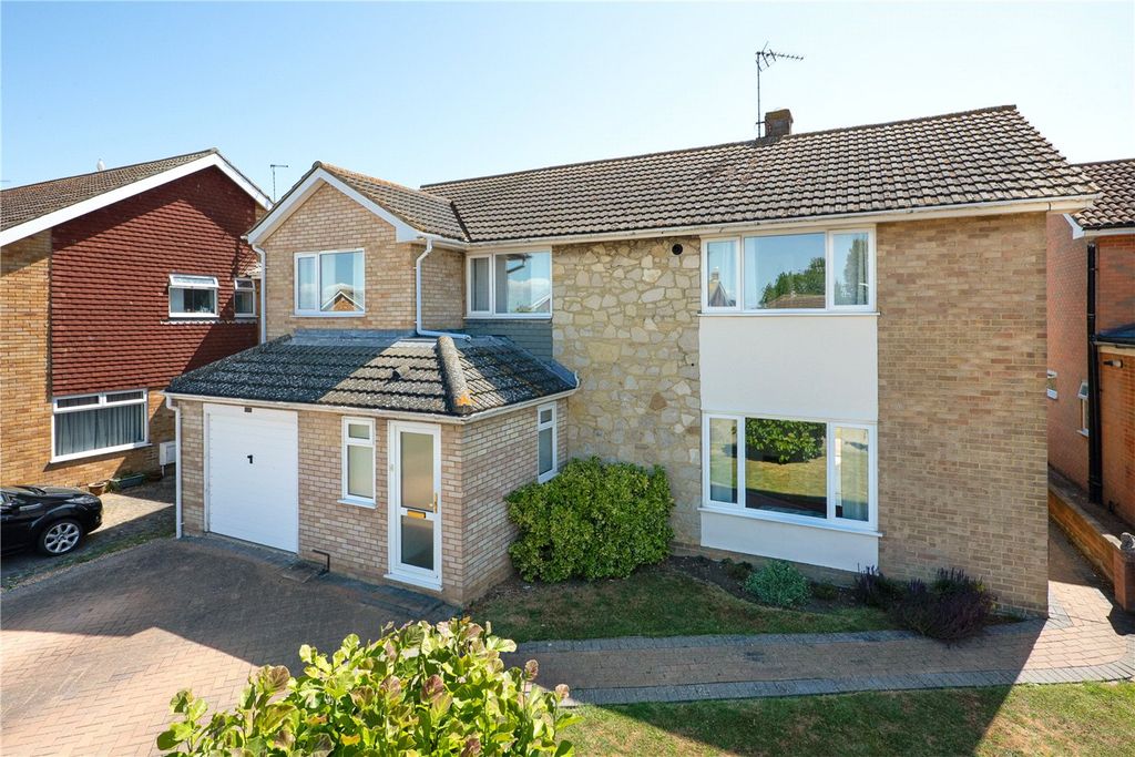 Property photo 1 of 22 Picture No. 17