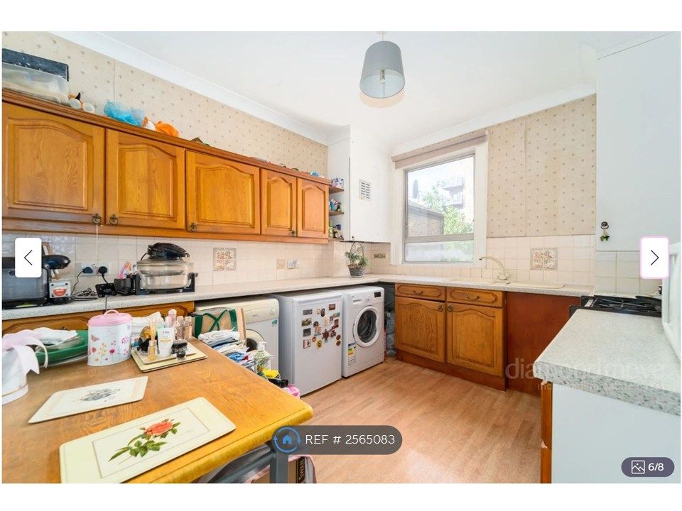 Property photo 3 of 6