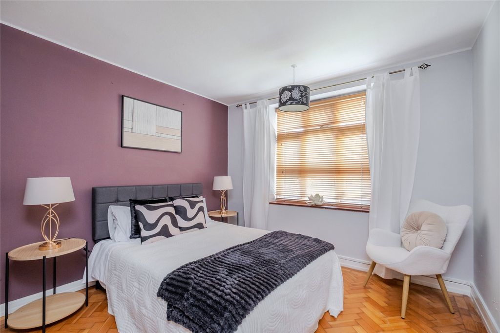 Property photo 3 of 10 Picture No. 05