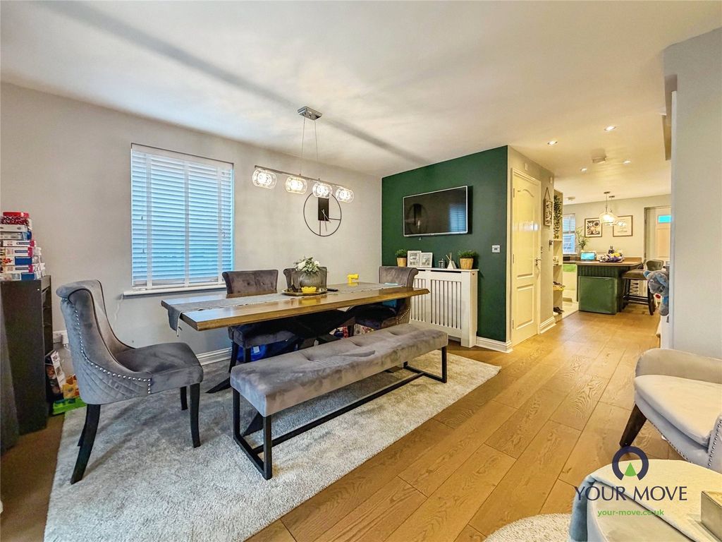 Property photo 3 of 17 Picture No. 05