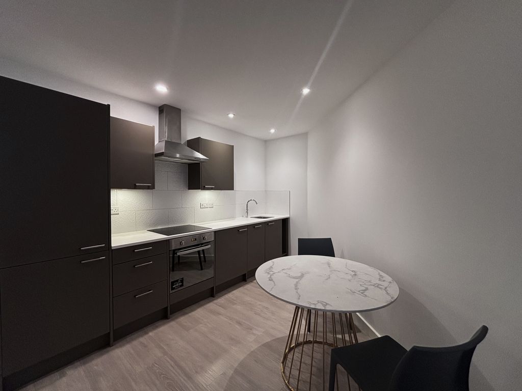 Property photo 2 of 7 Img_0909 (002)