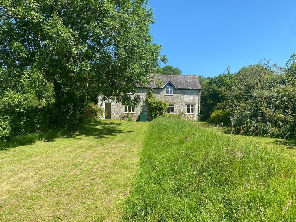 Property photo 1 of 15 1000019730