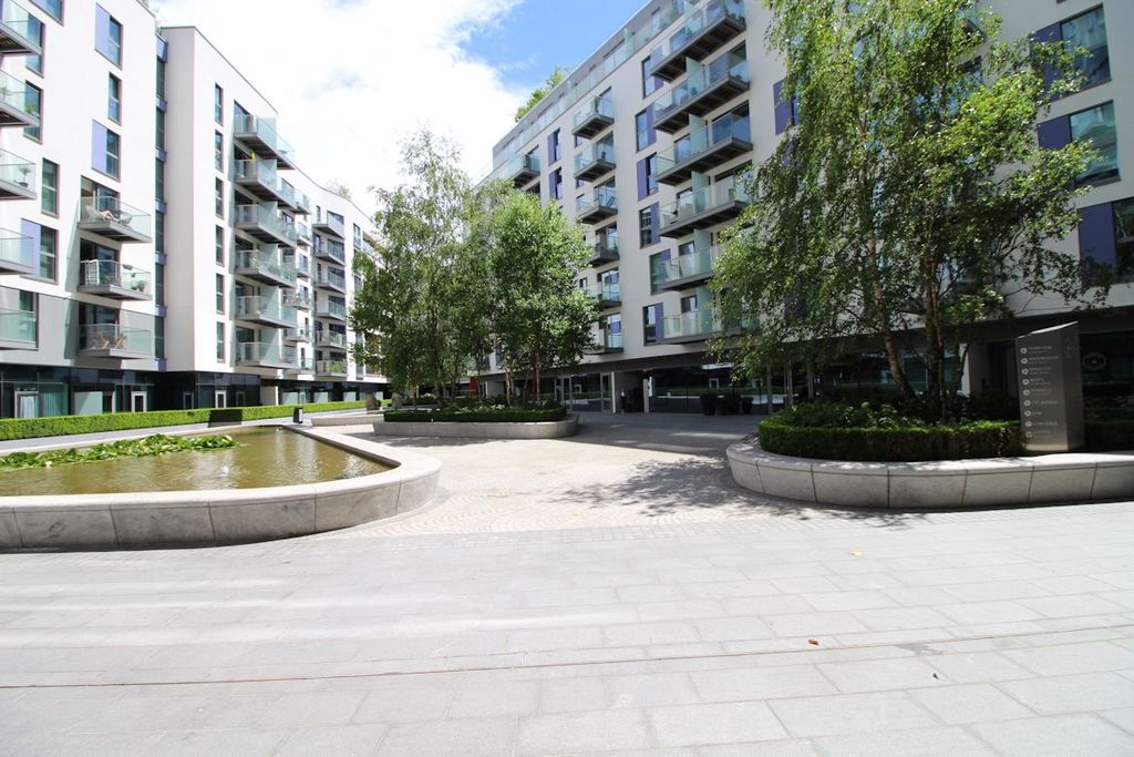 Property photo 1 of 36